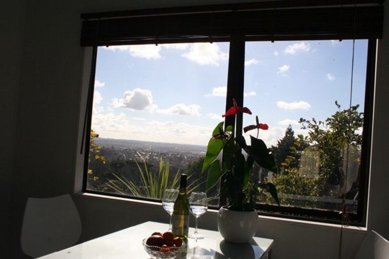 Photo of property in 441 Titirangi Road, Titirangi, Auckland, 0604