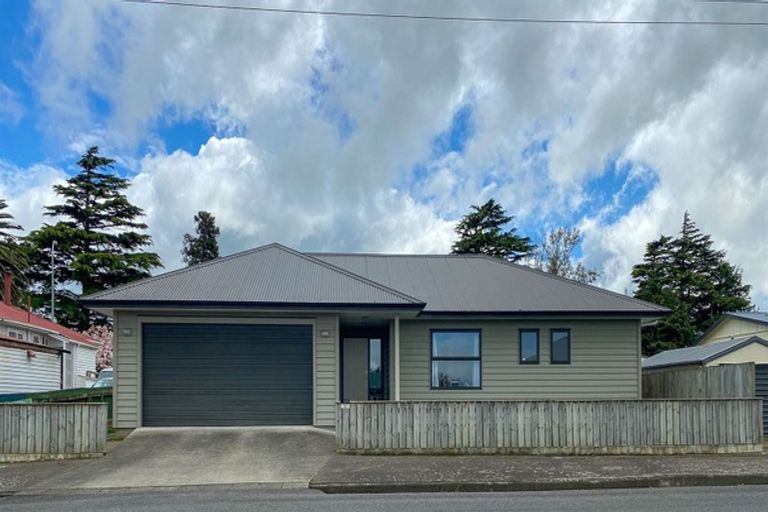 Photo of property in 5 Denmark Street, Dannevirke, 4930