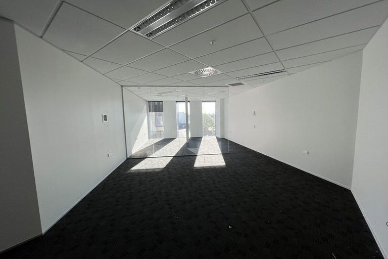 Photo of property in 76a Victoria Street, Pukekohe, 2120