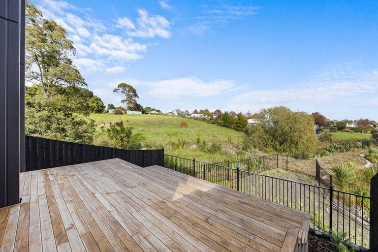 Photo of property in 12 Nanjing Road, Pukekohe, 2120