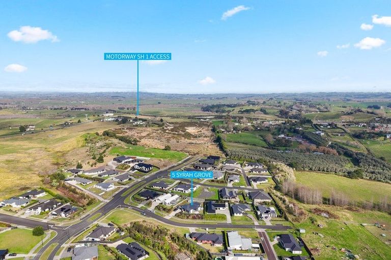 Photo of property in 5 Syrah Grove, Te Kauwhata, 3710