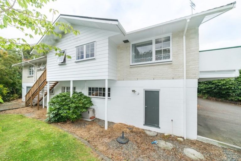 Photo of property in 102 Long Melford Road, Awapuni, Palmerston North, 4412