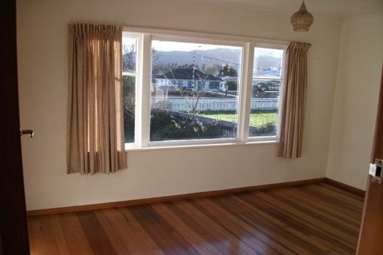 Photo of property in 97 Wainuiomata Road, Wainuiomata, Lower Hutt, 5014