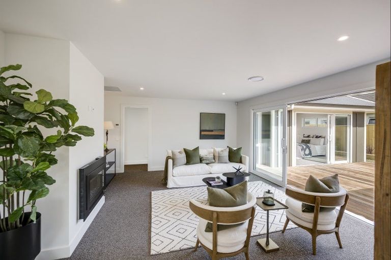 Photo of property in 12 Rich Rise, Havelock North, 4130