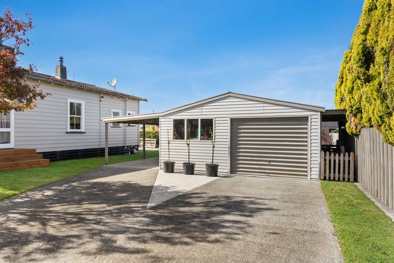 Photo of property in 8 Coronation Road, Morrinsville, 3300