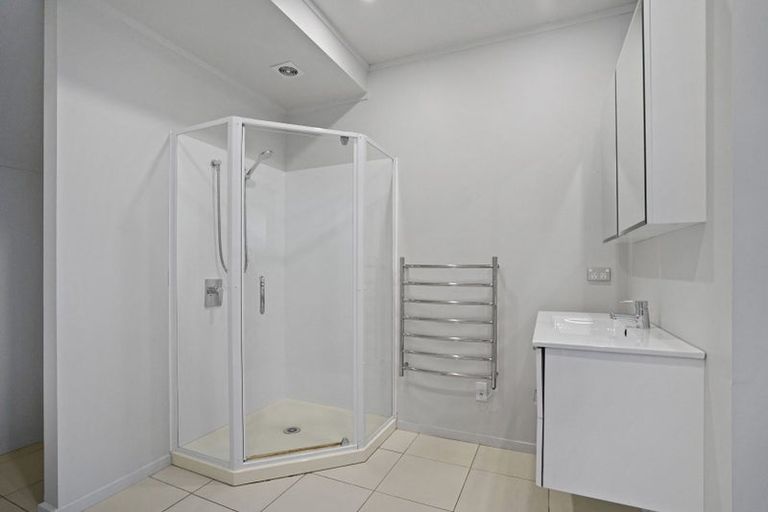 Photo of property in 721 Glenbrook Road, Kingseat, Pukekohe, 2679