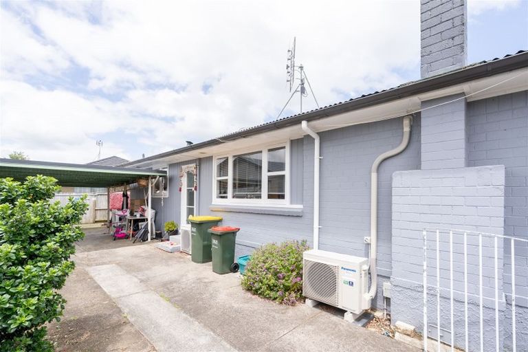 Photo of property in 39 Tuhikaramea Road, Dinsdale, Hamilton, 3204