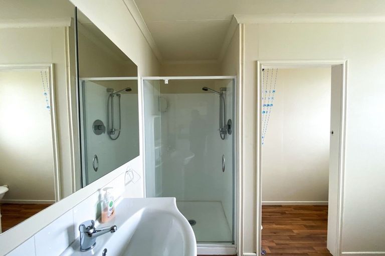 Photo of property in 4 Rosalind Street, Stratford, 4332