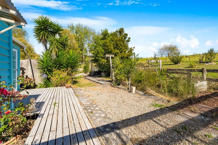 Photo of property in 86 Pah Hill Road, Wharehine, Wellsford, 0973