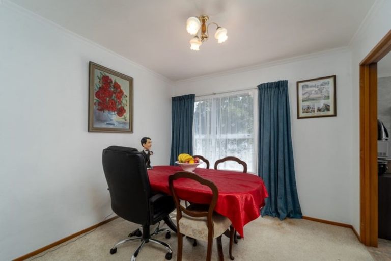 Photo of property in 80 Naples Street, Martinborough, 5711