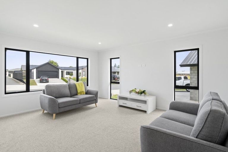 Photo of property in 2 Keri Rua Road, Leamington, 3495