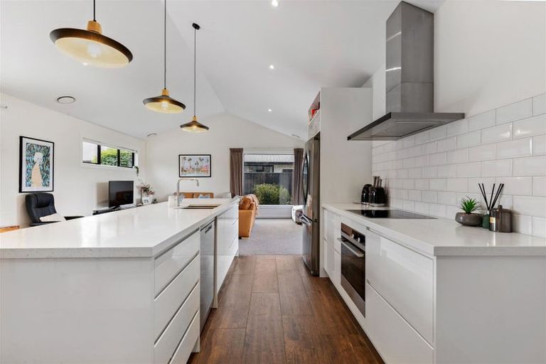 Photo of property in 69 Toni's Terrace, Lower Shotover, Queenstown, 9304