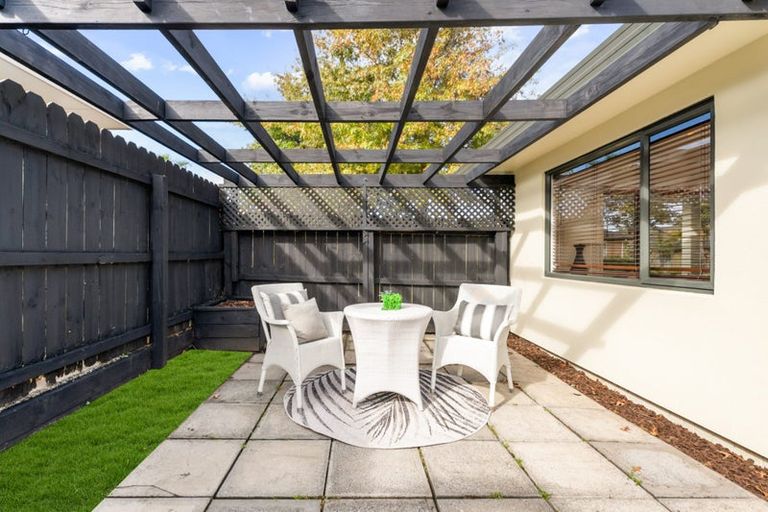 Photo of property in 7 Brittas Place, East Tamaki, Auckland, 2016