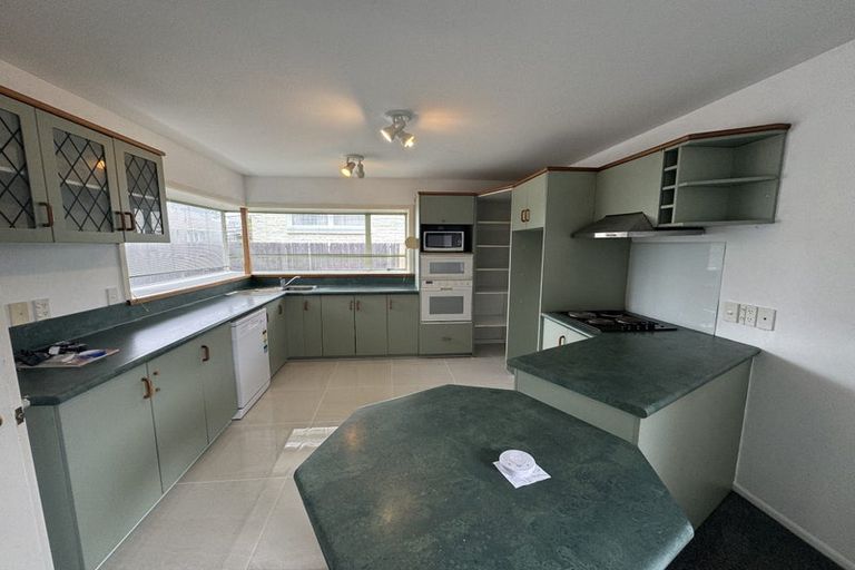 Photo of property in 2/209 Withells Road, Avonhead, Christchurch, 8042