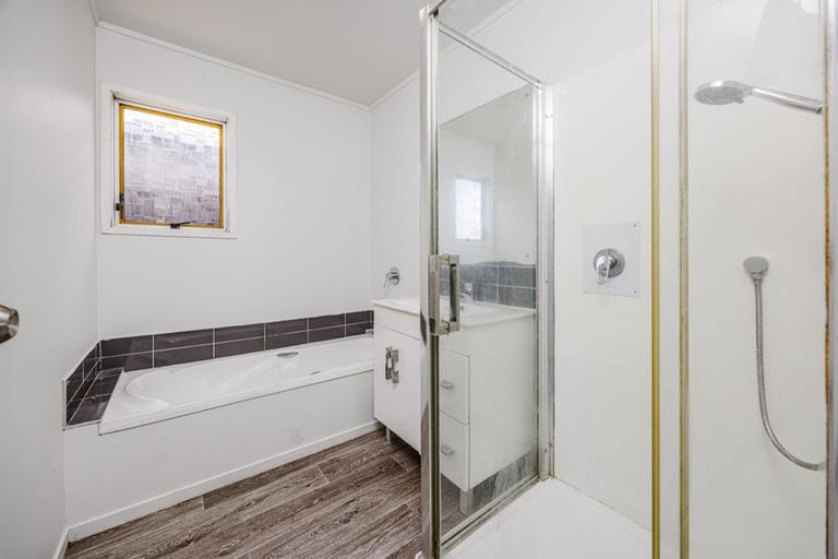 Photo of property in 131 Wordsworth Road, Manurewa, Auckland, 2102