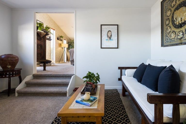 Photo of property in 12 Caversham Drive, Rototuna, Hamilton, 3210