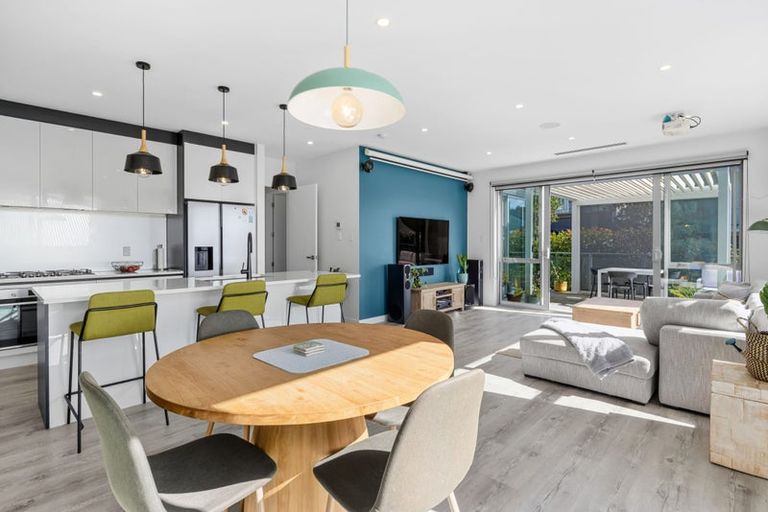 Photo of property in 1 Ringi Lane, Orewa, 0931