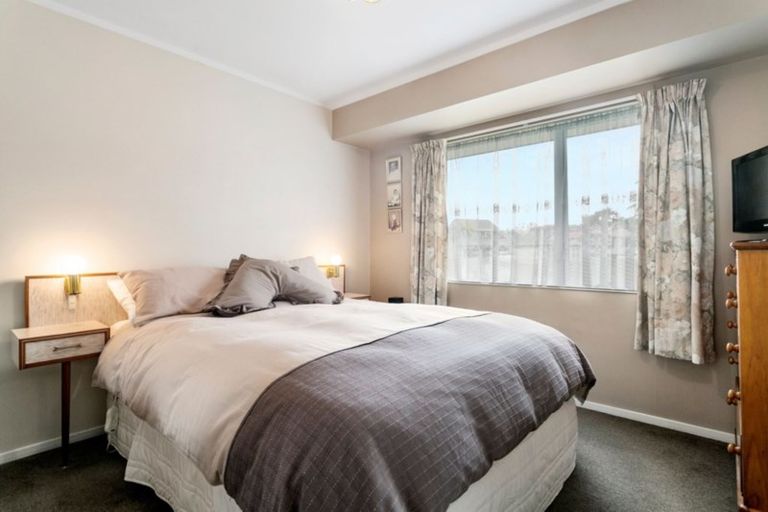 Photo of property in 1 Victoria Street, Richmond Heights, Taupo, 3330