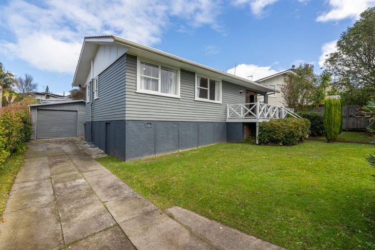 Photo of property in 103 Weldene Avenue, Glenfield, Auckland, 0629