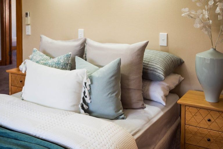 Photo of property in 18 Mahoe Avenue, Takaro, Palmerston North, 4410