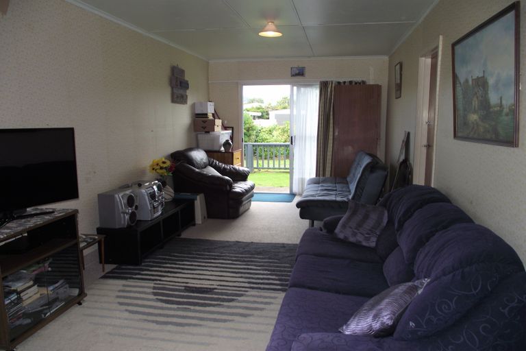 Photo of property in 15 Snell Crescent, Waihi Beach, 3611