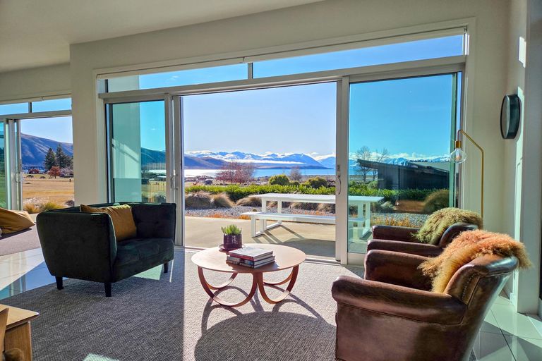 Photo of property in 12 Pollock Place, Lake Tekapo, 7999