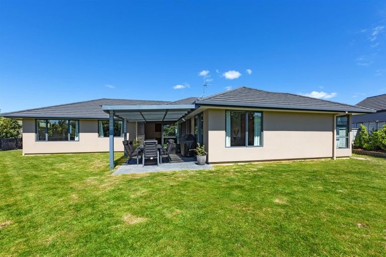 Photo of property in 55 Nelson Avenue, Aotea, Porirua, 5024