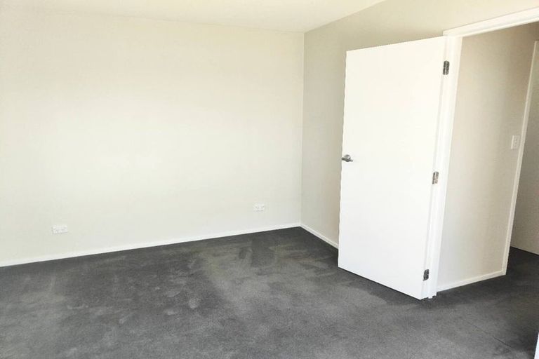 Photo of property in 22 Clendon Place, Manurewa, Auckland, 2102