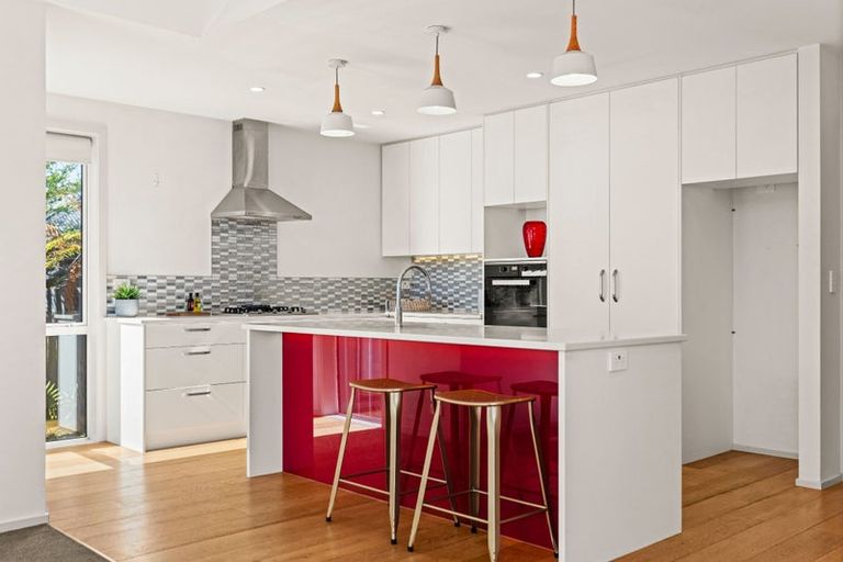 Photo of property in 139 Edgeware Road, St Albans, Christchurch, 8014