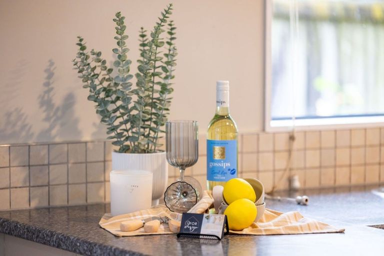 Photo of property in 84c Hillcrest Road, Hillcrest, Hamilton, 3216