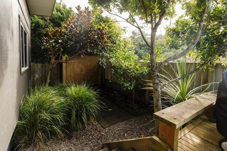 Photo of property in 88b Pioneer Road, Moturoa, New Plymouth, 4310
