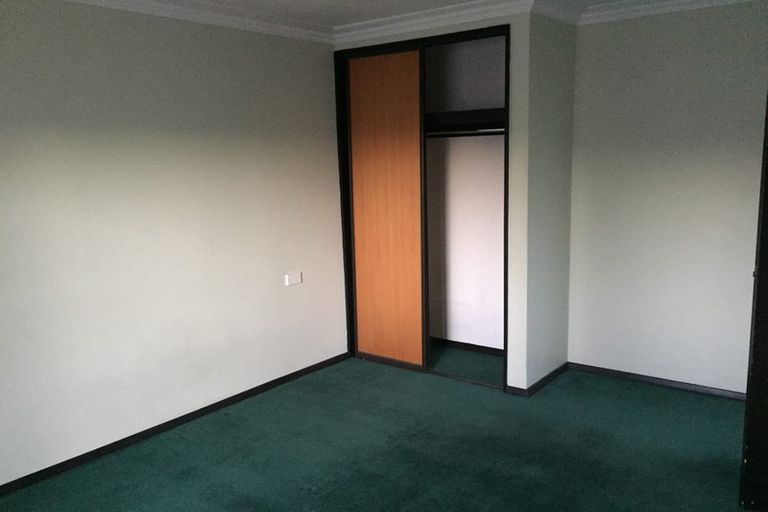 Photo of property in 133 Yaldhurst Road, Sockburn, Christchurch, 8042