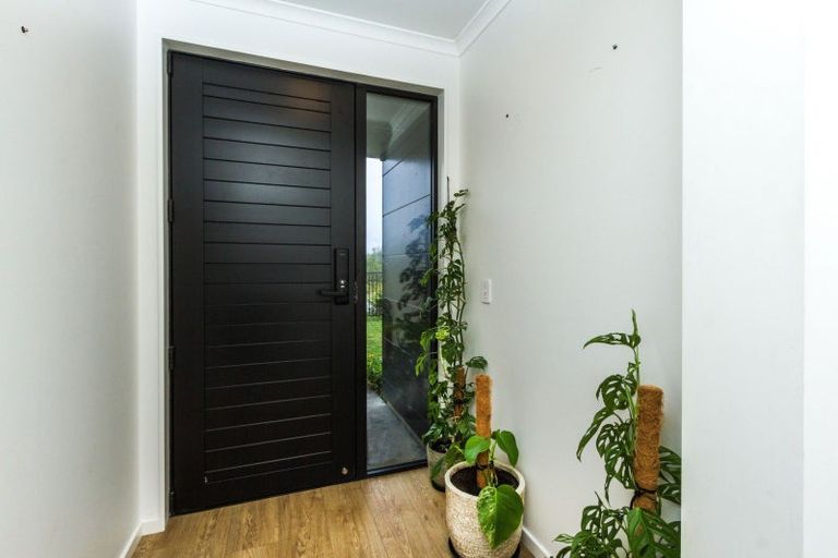 Photo of property in 28 Summersfield Boulevard, Appleby, Richmond, 7020