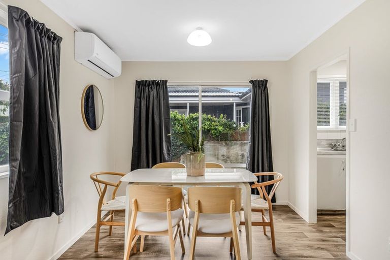 Photo of property in 2/21 Gardner Avenue, New Lynn, Auckland, 0600