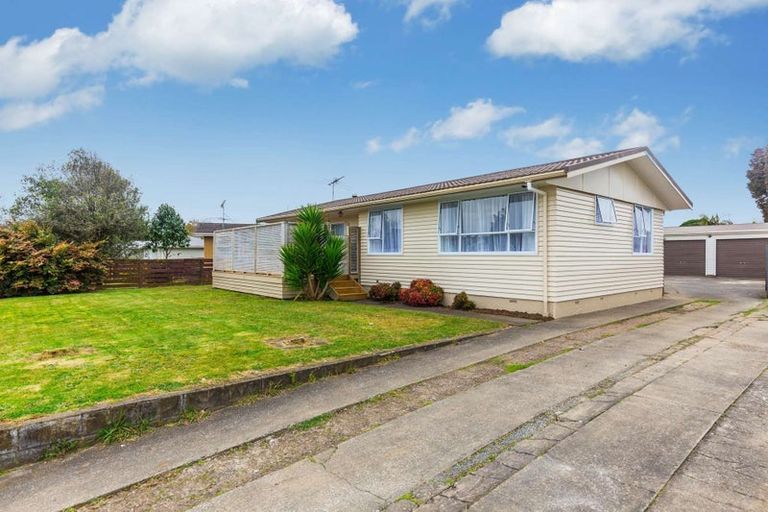Photo of property in 51 Eastburn Street, Papakura, 2110