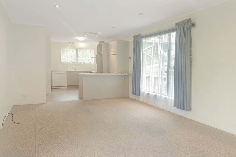 Photo of property in 81 Logie Street, Stokes Valley, Lower Hutt, 5019