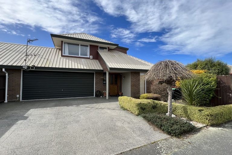 Photo of property in 2/18 Murmont Street, Bishopdale, Christchurch, 8053