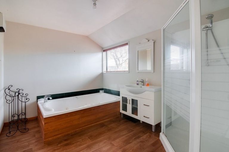 Photo of property in 88 Inniscort Street, Cromwell, 9310