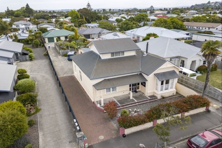 Photo of property in 85 Wellesley Road, Napier South, Napier, 4110