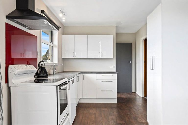 Photo of property in 23 Dunstan Crescent, Hornby, Christchurch, 8042