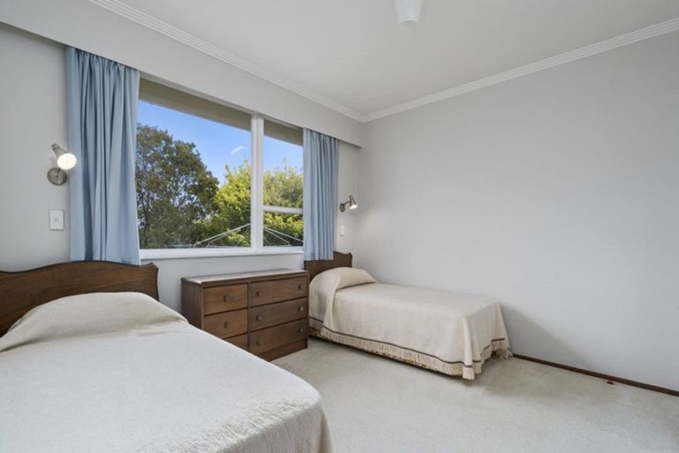 Photo of property in 46 Nevada Drive, Merrilands, New Plymouth, 4312