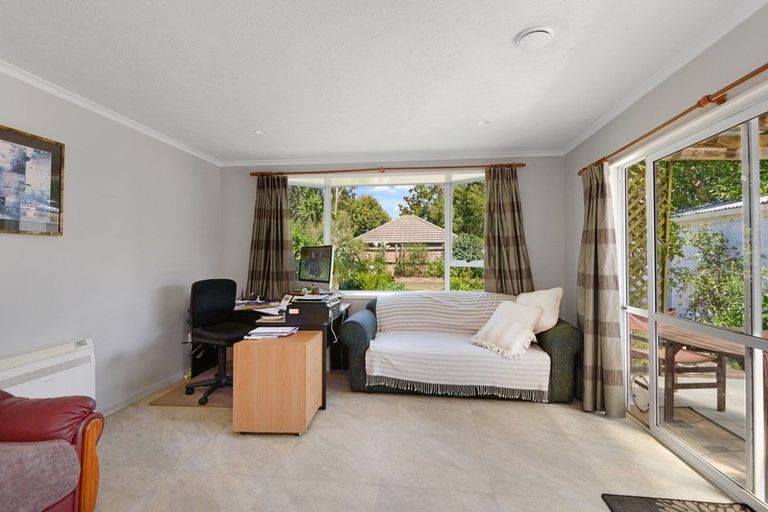 Photo of property in 140 Studholme Street, Somerfield, Christchurch, 8024