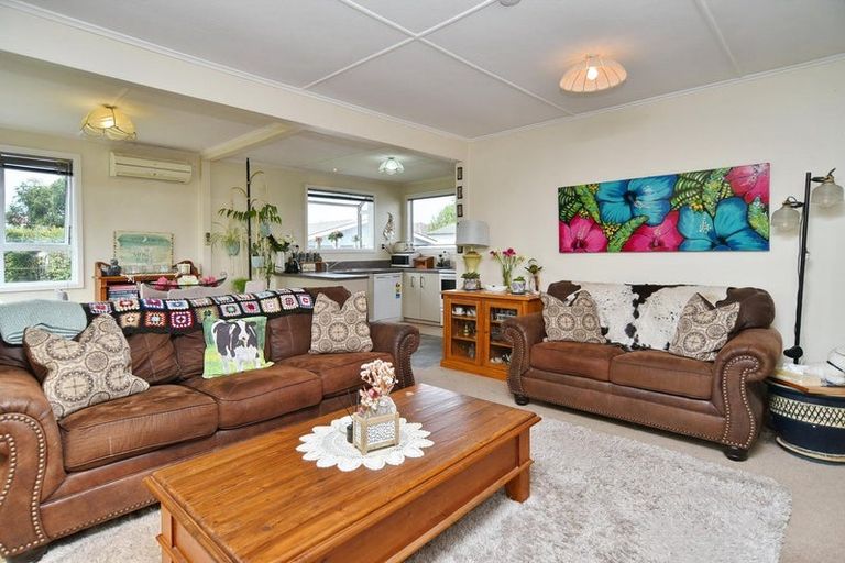 Photo of property in 80 Akaroa Street, Kaiapoi, 7630
