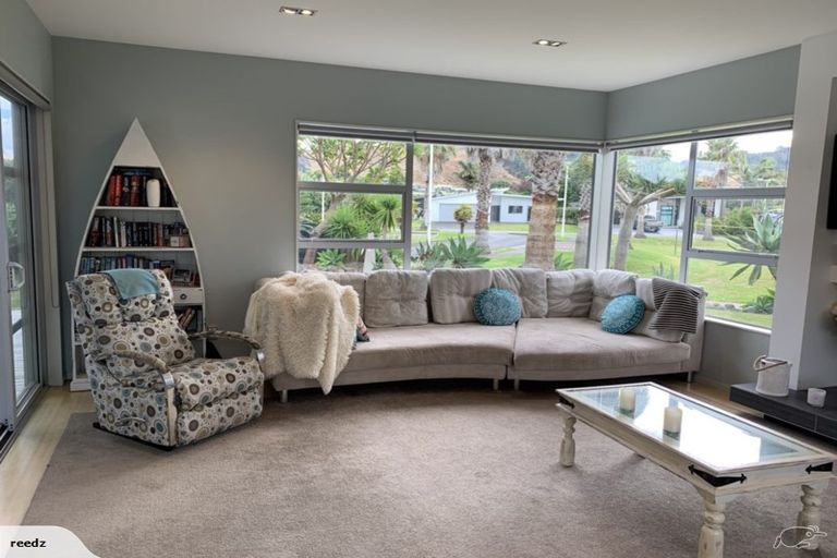 Photo of property in 2 Palm Grove, Waihi Beach, 3611