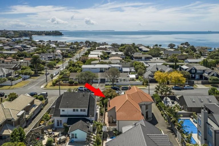 Photo of property in 1/19 Frater Avenue, Milford, Auckland, 0620