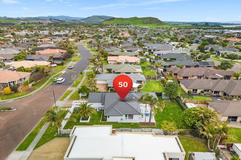 Photo of property in 50 Tuihana Drive, Papamoa Beach, Papamoa, 3118