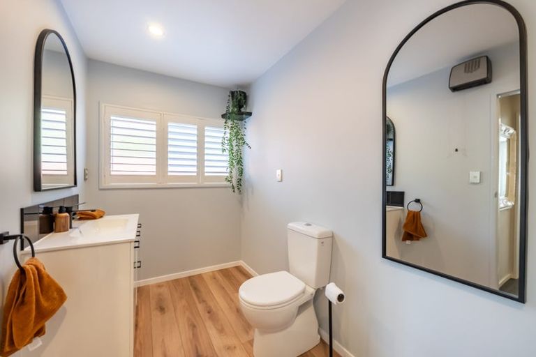 Photo of property in 10 Seymour Grove, Kingsley Heights, Upper Hutt, 5018