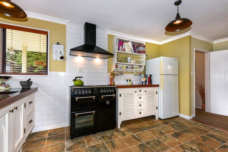 Photo of property in 34 Churchlea Place, Darfield, 7510