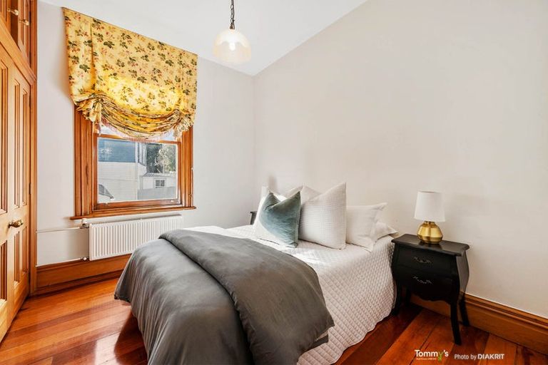 Photo of property in 46 Roxburgh Street, Mount Victoria, Wellington, 6011