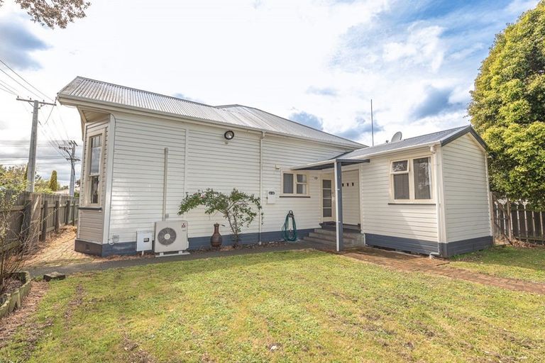 Photo of property in 69 Carlton Avenue, Tawhero, Whanganui, 4501